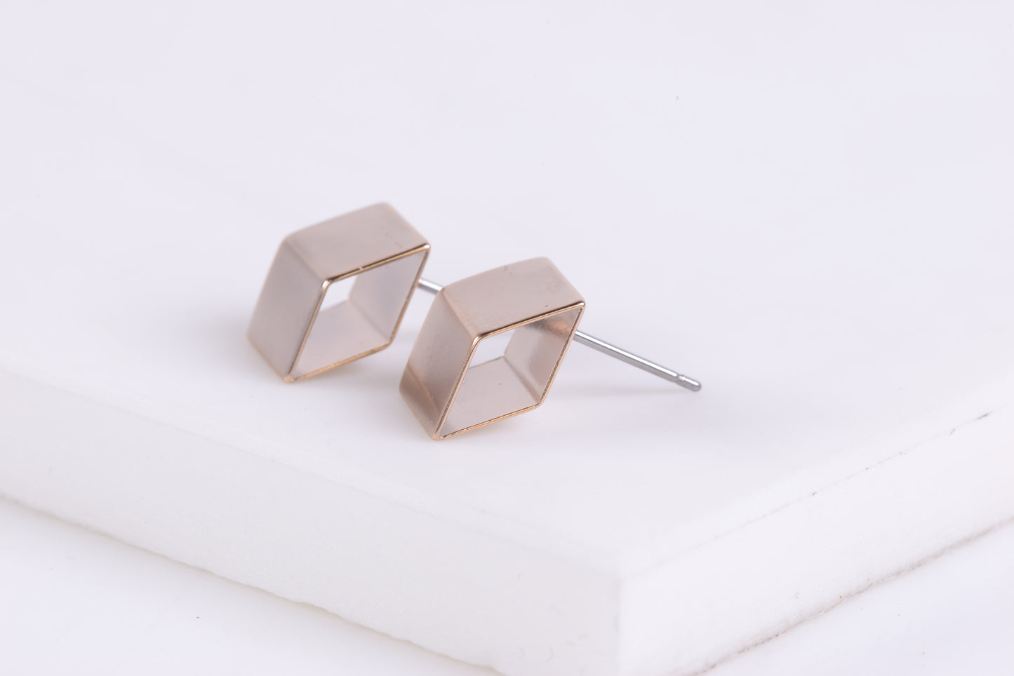 Mira Stud Earrings