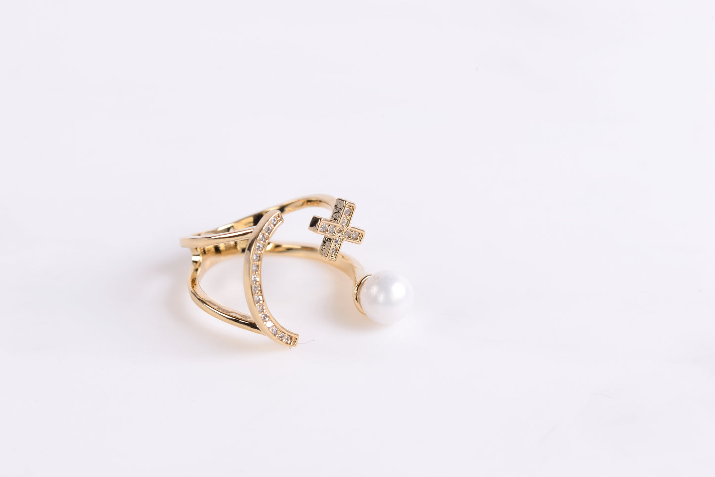 Smiley Pearl Ring