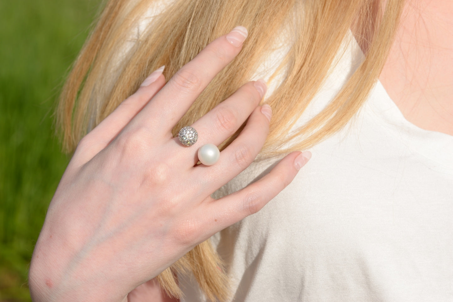 Aurora Pearl Ring