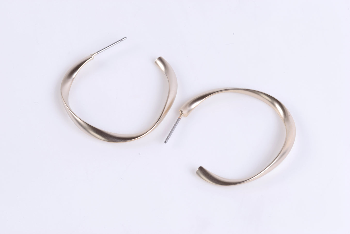 Leslie Hoop Earrings